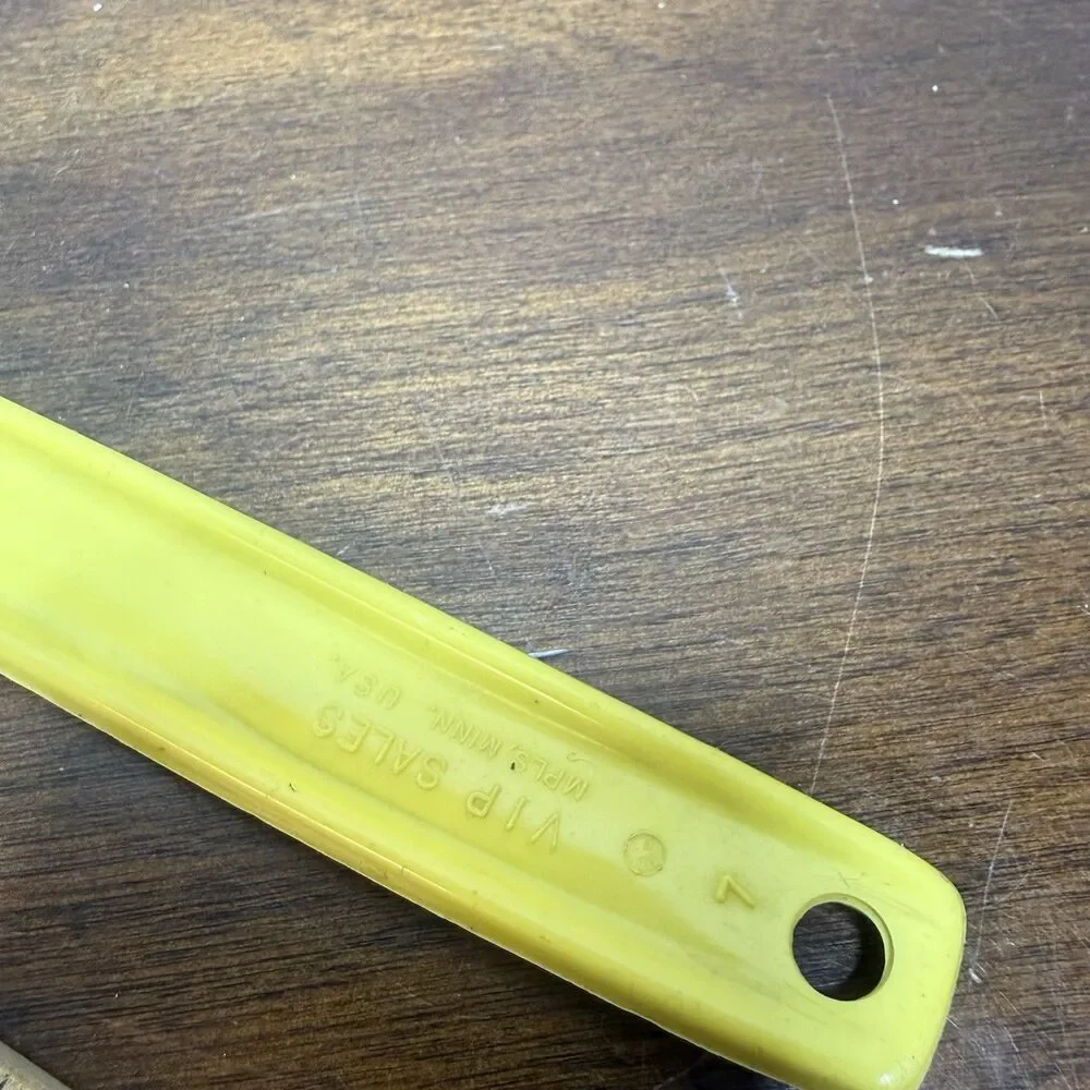 Yellow Plastic Spatula VIP SALES made In USA Retro Kitchen Utensil